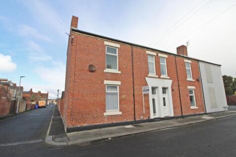 2 bedroom end of terrace house for sale