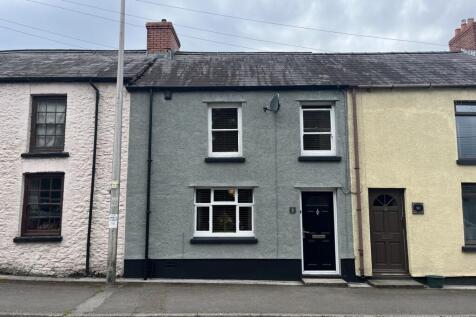Church Street, Llangadog... 3 bed terraced house for sale