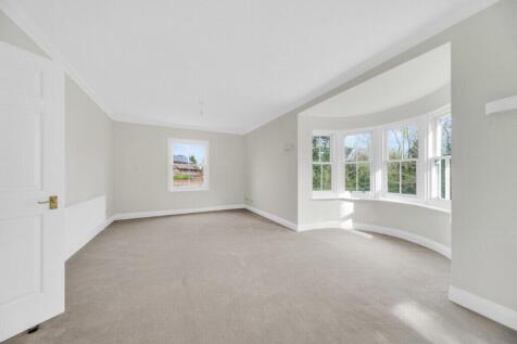 Cedars Close, Belmont Hill, Lewisham... 2 bed flat for sale