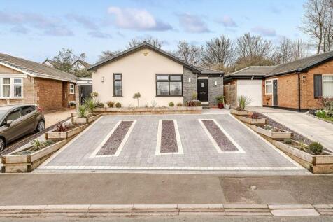 2 bedroom bungalow for sale
