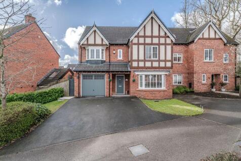 5 bedroom detached house for sale