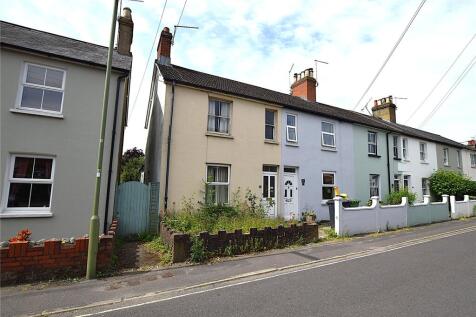 Ackender Road, Alton, Hampshire, GU34 3 bed terraced house for sale