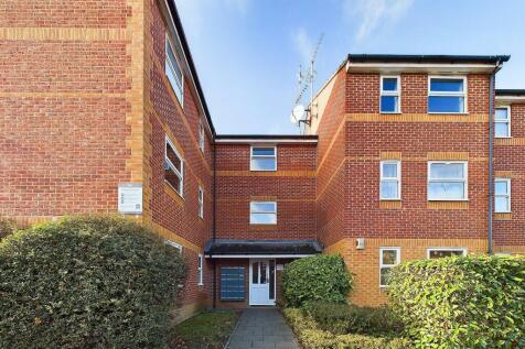 Massingberd Way, Tooting Bec 2 bed flat for sale