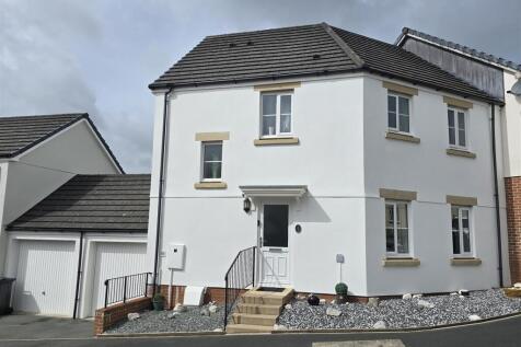 Oak Moor Drive, Launceston 3 bed end of terrace house for sale