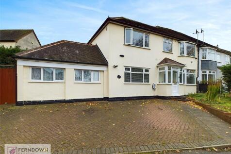 Chelmsley Lane, Marston Green... 5 bed semi