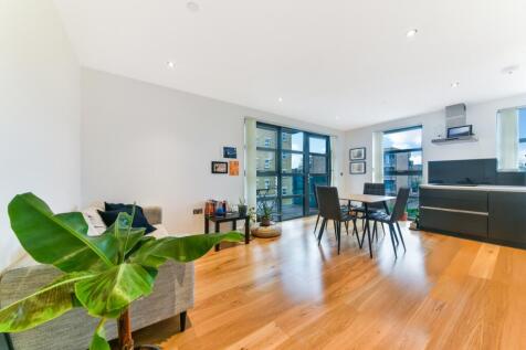 1 bedroom flat for sale