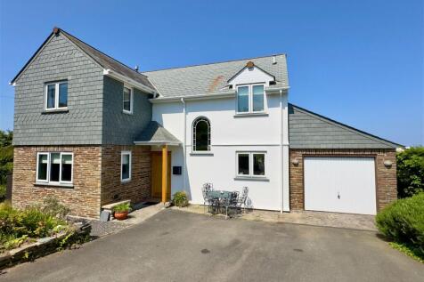Boscastle PL35 4 bed detached house for sale