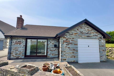 Tregoodwell, Camelford, PL32 9PU 2 bed detached bungalow for sale