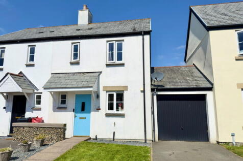 Treclago View, Camelford, PL32 3 bed semi