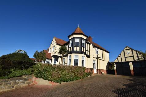 Nelson Road, Sheringham 6 bed detached house for sale