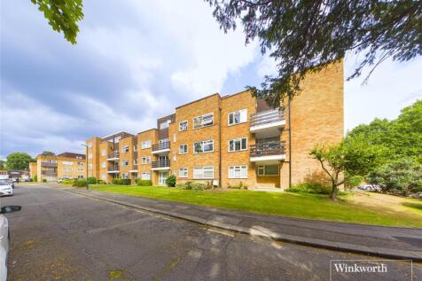 Mentmore Court, Stanmore HA7 Studio for sale