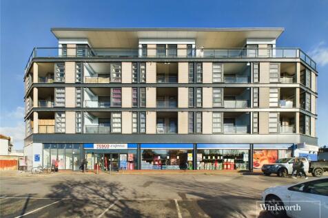 Azure Court, Kingsbury NW9 1 bed apartment for sale