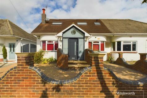 Blair Avenue, London NW9 4 bed bungalow for sale