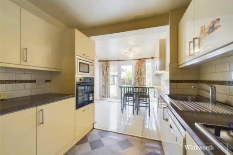 Preston Hill, Middlesex HA3 3 bed semi