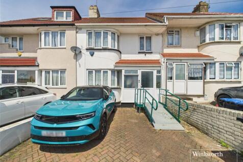 3 bedroom terraced house for sale