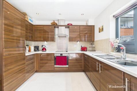 Angelica Court, London NW9 2 bed apartment for sale