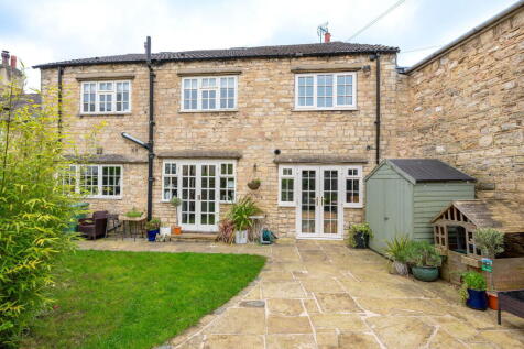4 bedroom cottage for sale