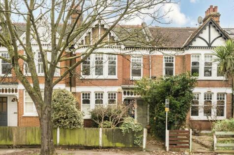 Weir Road, London SW12 2 bed maisonette for sale