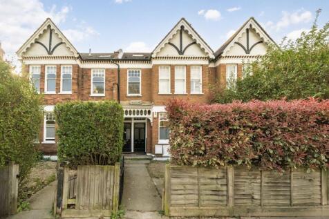 2 bedroom maisonette for sale