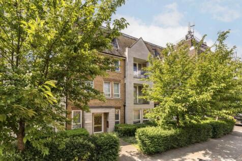 Old Devonshire Road, London SW12 2 bed flat for sale
