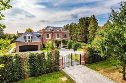 7 bedroom detached house for sale