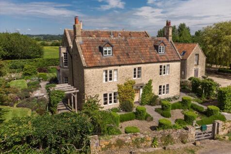 8 bedroom detached house for sale