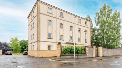 2 bedroom house for sale