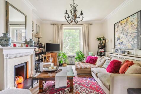 Edith Grove, London, SW10 2 bed flat for sale