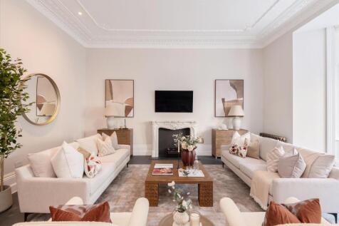 Redcliffe Square, London, SW10 2 bed apartment for sale