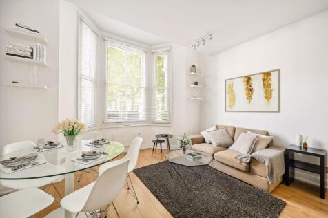 Finborough Road, London, SW10 2 bed flat for sale