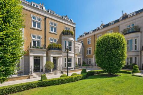 6 bedroom terraced house for sale