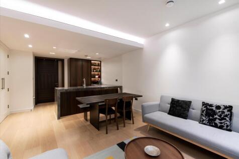 Portugal Street, London, WC2A 2 bed flat for sale