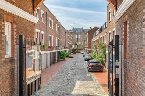 Shrewsbury Mews, Notting Hill... 2 bed terraced house for sale