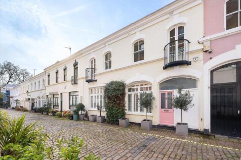 Ennismore Gardens Mews... 3 bed terraced house for sale