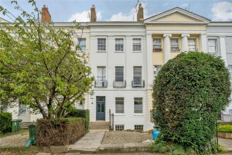 Evesham Road, Cheltenham, Glos, GL52 1 bed apartment for sale