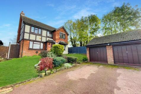 Manor Farm Close, Luton... 4 bed detached house for sale