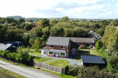 Pool Quay, Welshpool, Powys, SY21 3 bed detached house for sale