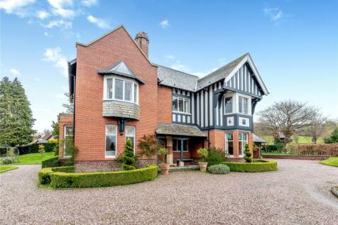 6 bedroom detached house for sale