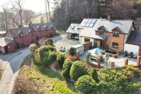 Drainbyrion, Old Hall, Llanidloes... Detached house for sale