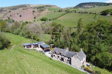 Llanrhaeadr Ym Mochnant, Oswestry... 5 bed detached house for sale