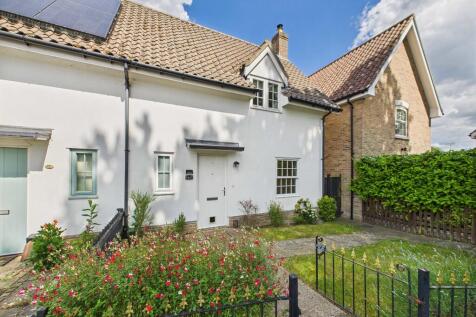 2 bedroom semi-detached house for sale