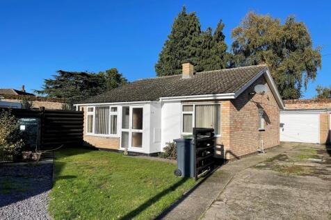 3 bedroom detached bungalow for sale