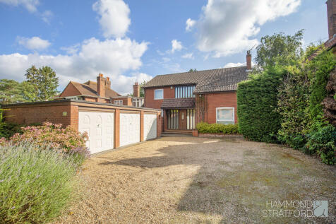 Bluebell Road, Eaton 4 bed detached house for sale