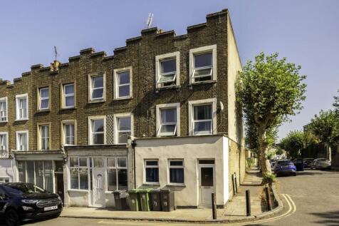 Gibbon Road, Nunhead, SE15 6 bed end of terrace house for sale