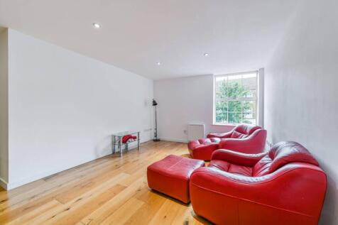Kennington Road, Kennington, London... 2 bed flat for sale