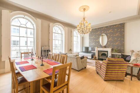 Kennington Lane, Kennington, London... 3 bed flat for sale