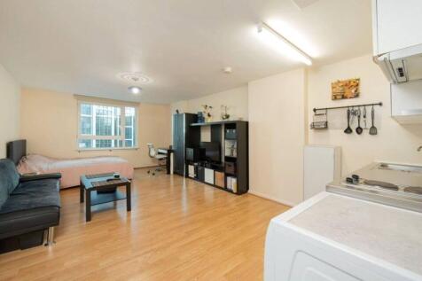 St George Wharf, Vauxhall, London, SW8 Studio for sale