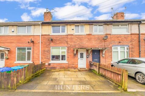 Dalton Road, Middleton M24 3 bed terraced house for sale