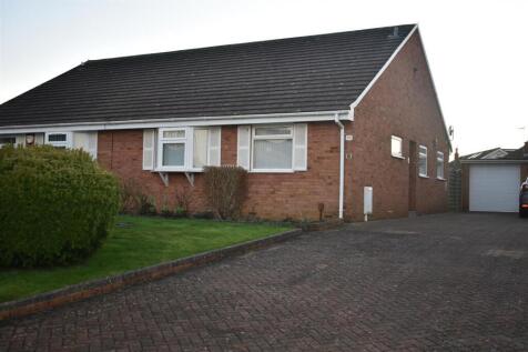 2 bedroom semi-detached bungalow for sale