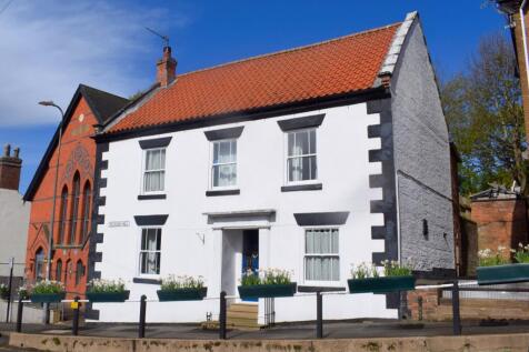 Plough Hill, Caistor, LN7 4 bed detached house for sale